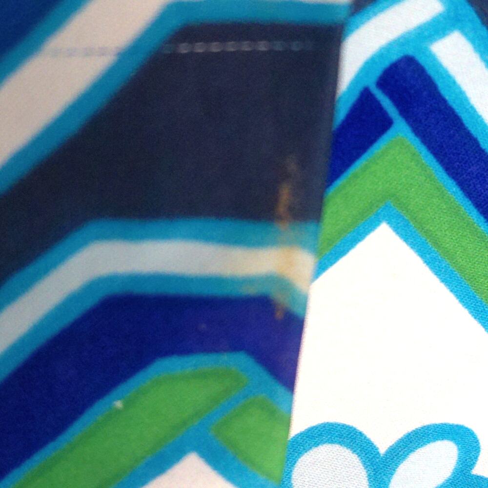 Vtg 70s Lanvin Paris Psychedelic Op Art Mod Graphic Dagger Collar Blouse 18 READ - Picture 6 of 11